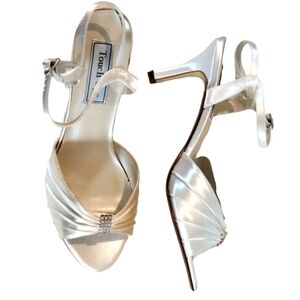 TOUCH Ups Vintage women's heeled sandals size 8.5